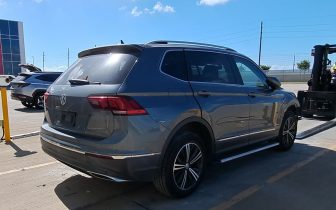SUVs Volkswagen Tiguan 2019 Szary