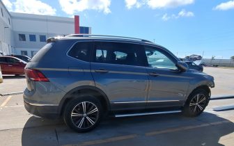 SUVs Volkswagen Tiguan 2019 Szary