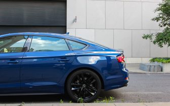 Sedans Audi A5 2019 Granatowy
